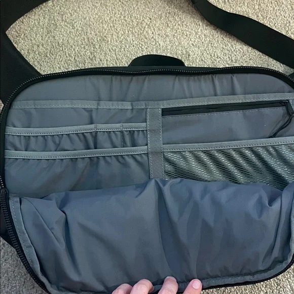 Stylish Gray Laptop Bag for Men - Picture 14 of 14